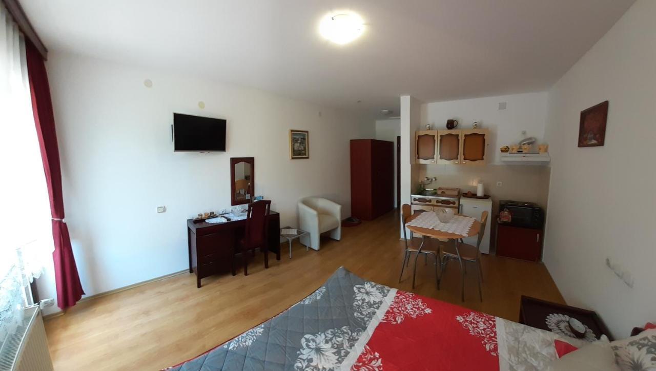 Apartmani "Vila Jelena" Arandjelovac Exterior photo